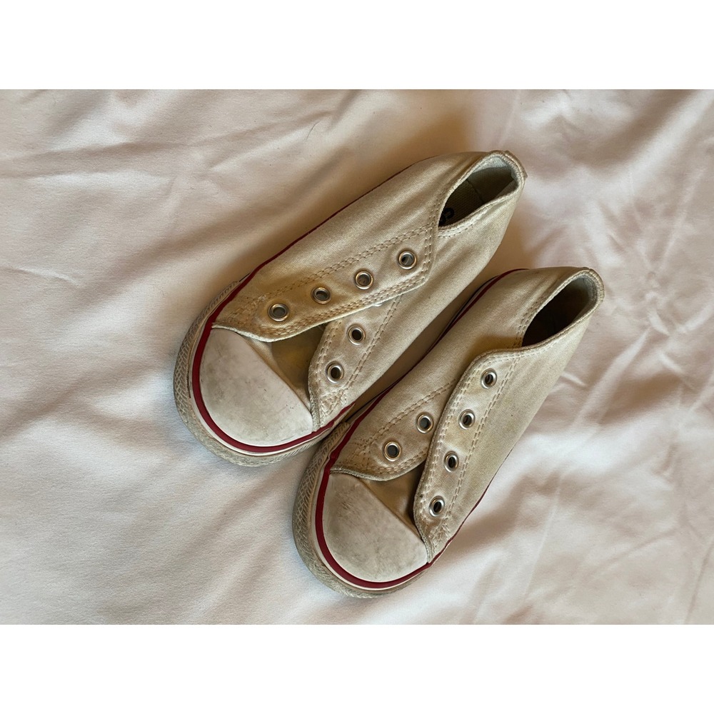 Converse Infant Chuck Taylor All Star Low Top Sneakers Retro White 7J256